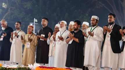 প্রথমবার  শহীদ মিনারে  গেলেন জামায়াতের আমির; শ্রদ্ধার পাশাপাশি দোয়া-মোনাজাত,